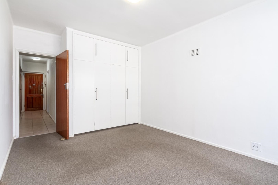 1 Bedroom Property for Sale in Mouille Point Western Cape